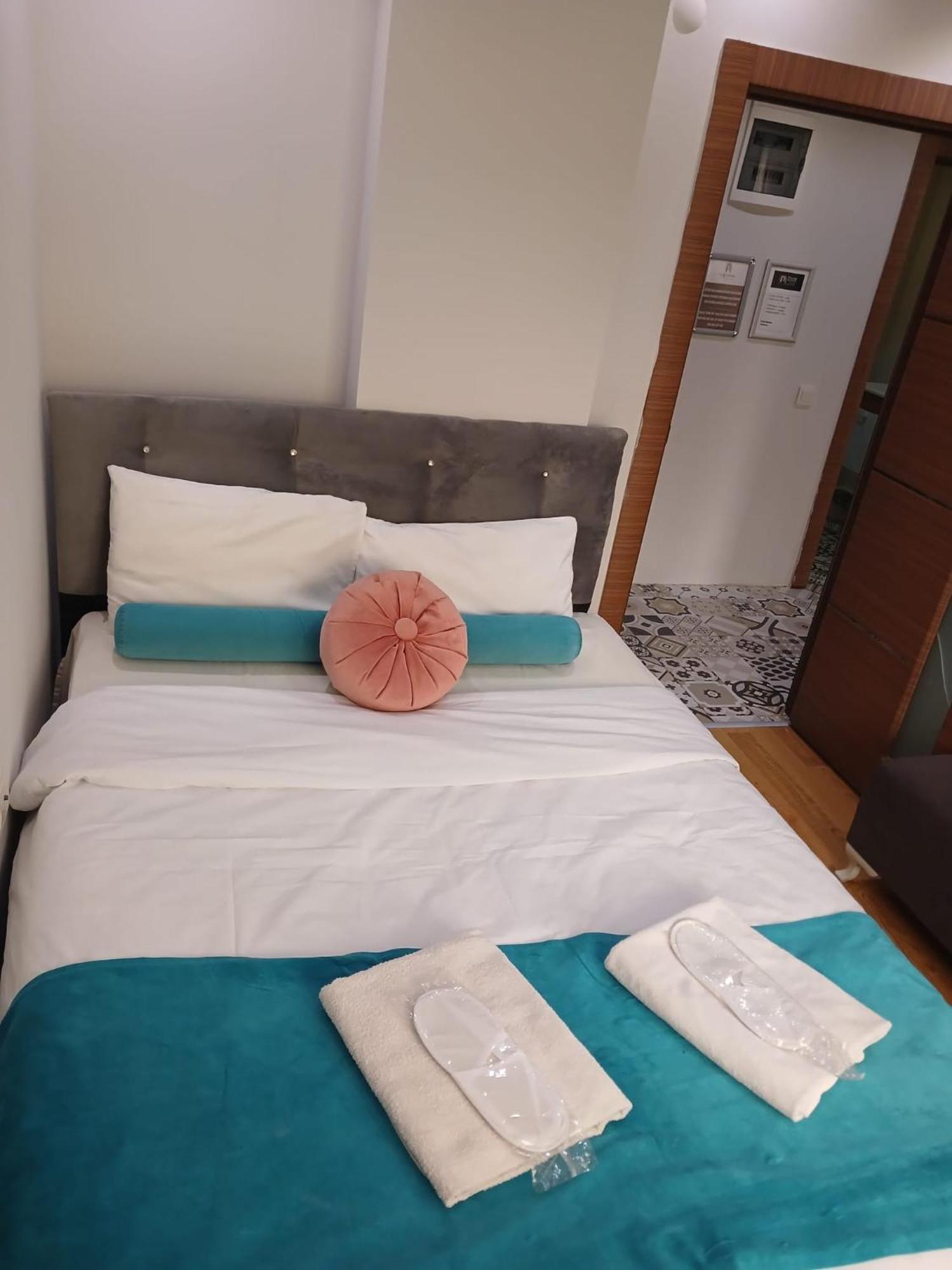 The Nar Apartament *